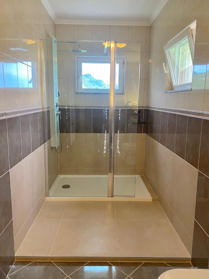 Apartment Natalie Sea View With 3 Bedrooms And Everything Is Air-Conditioned سالي المظهر الخارجي الصورة
