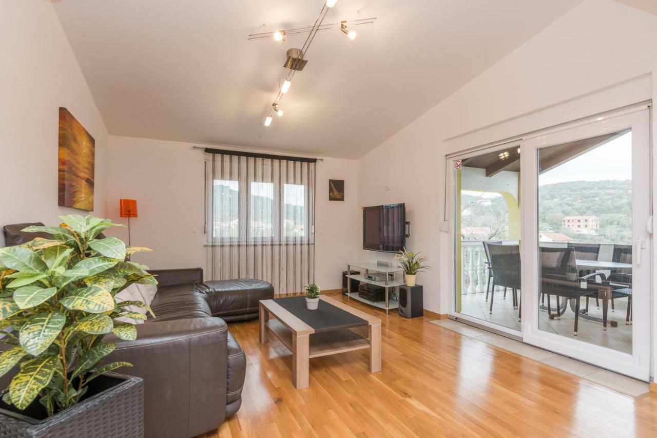 Apartment Natalie Sea View With 3 Bedrooms And Everything Is Air-Conditioned سالي المظهر الخارجي الصورة